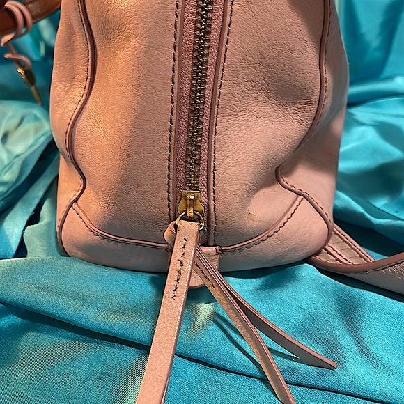 Fossil handbag with removable shoulder strap - pink - see pics for wear - Picture 4 of 8